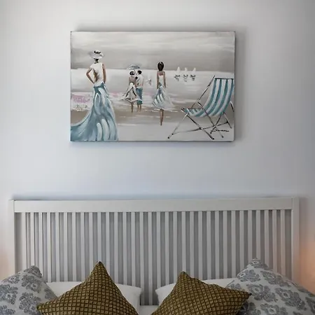 Guzman - Molinet Apartment