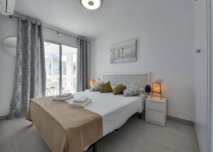 Guzman - Molinet Calp